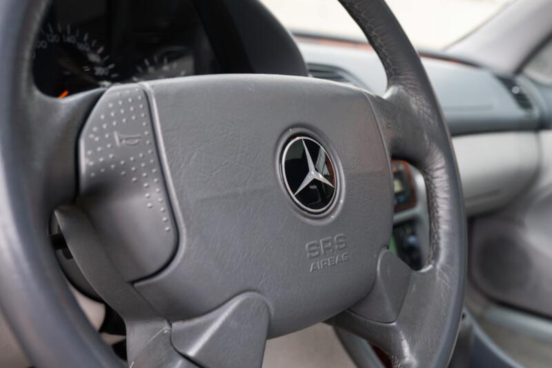 MERCEDES-BENZ CLK